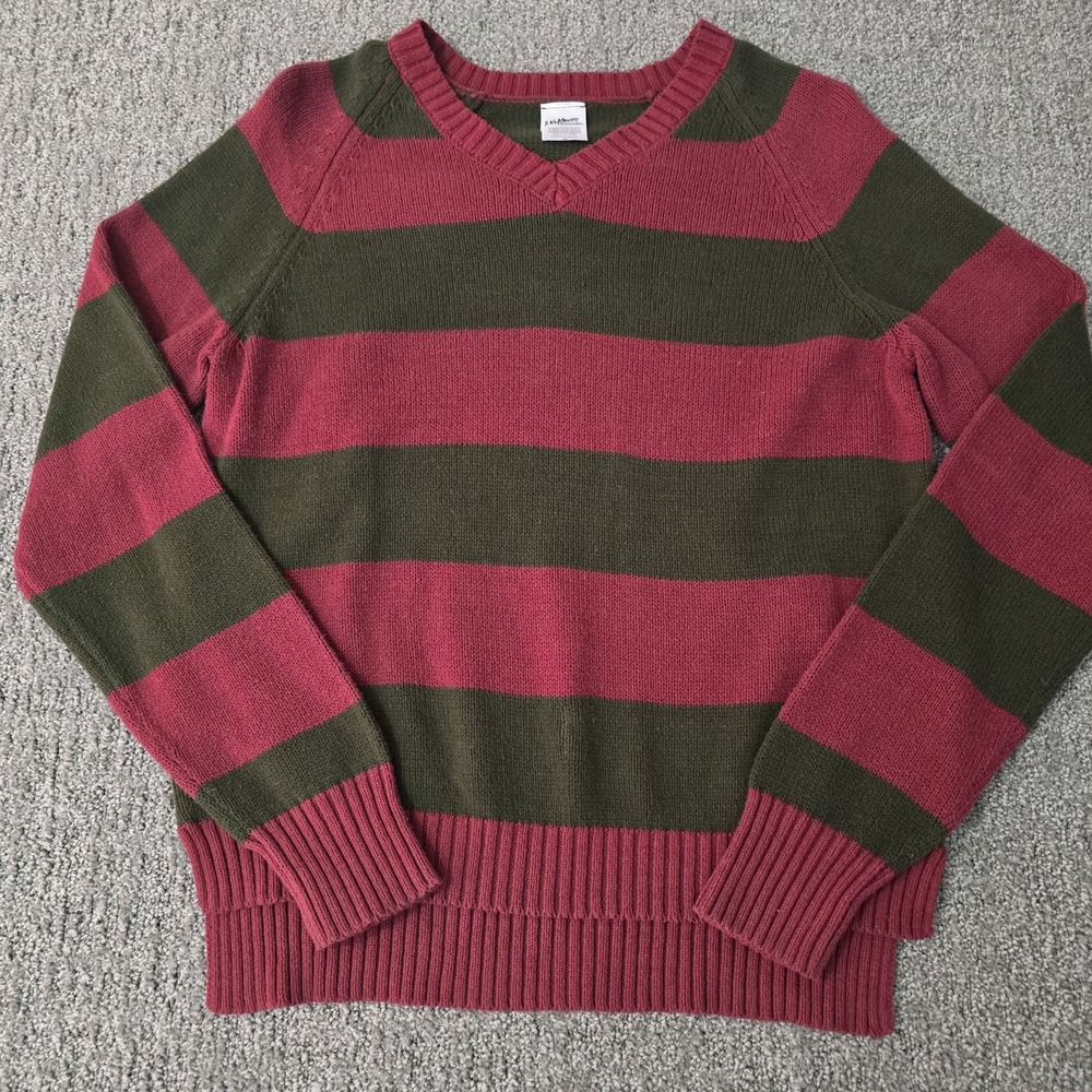 A Nightmare on Elm Street Freddy Krueger Stripe Sweater Mens M Horror Halloween